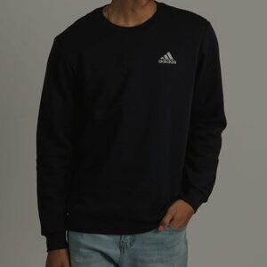 Adidas Classic Feel Cozy Crew Neck Sweater - Medium in Black